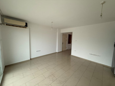 GİRNE / BARIŞ PARKI’NDA SATILIK 2+1 DAİRE