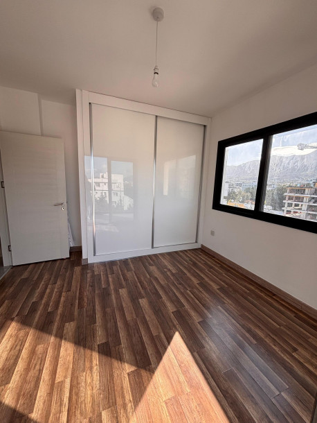 GİRNE’DE SATILIK LÜKS 2+1 DAİRE-7