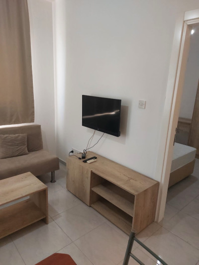 LEFKOŞA/GÖNYELİ BULVAR YOLU BÖLGESİNDE KİRALIK 1+1 DAİRE-2