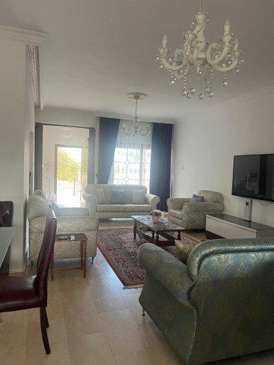 LEFKOŞA GÖNYELİ – TÜRK KOÇANLI SATILIK 350 m² TRIPLEX VİLLA-3