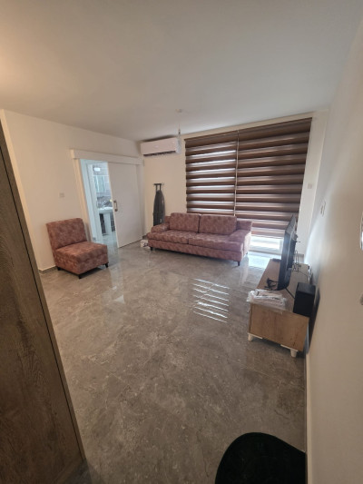 LEFKOŞA/ GÖNYELİ MERKEZ’DE KİRALIK 2+1 DAİRE
