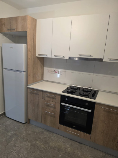 LEFKOŞA/ GÖNYELİ MERKEZ’DE KİRALIK 2+1 DAİRE-4