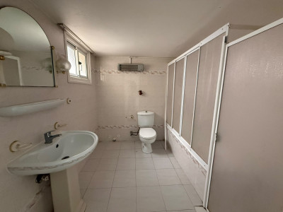 LEFKOŞA / GÖNYELİ MERKEZ – SATILIK 3+1 DAİRE-12
