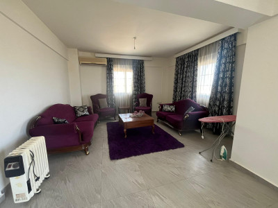 LEFKOŞA/HAMİTKÖY ANA CADDE ÜZERİNDE ÖĞRENCİ İÇİN 2+1 KİRALIK DAİRE