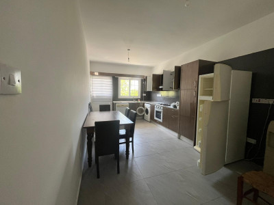 LEFKOŞA/HAMİTKÖY ANA CADDE ÜZERİNDE ÖĞRENCİ İÇİN 2+1 KİRALIK DAİRE-3