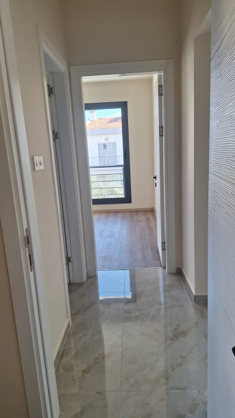 LEFKOŞA/GÖNYELİ'DE SATILIK 2+1 DAİRE-3