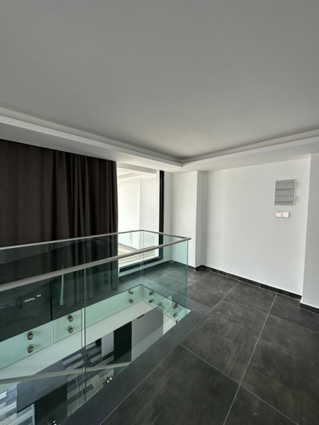 GİRNE MERKEZ'DE SATILIK 3+1 PENTHOUSE-21