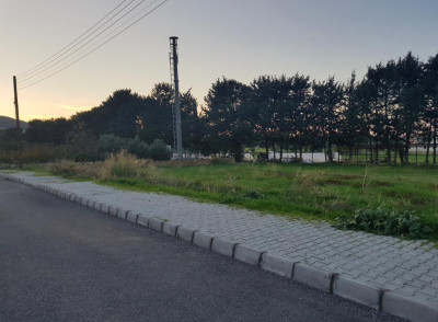 GİRNE/KARŞIYAKA'DA TÜM İZİNLERİ ALINMIŞ PROJESİ ONAYLANMIŞ SATILIK VİLLALIK ARSA