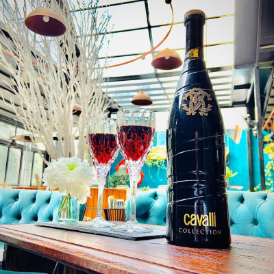 MAĞUSA'DA SATILIK RETORAN-7