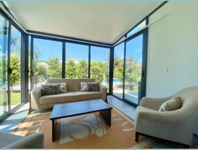 GİRNE/KARAKUM BÖLGESİNDE SATILIK BAHÇELİ 2+1 DAİRE