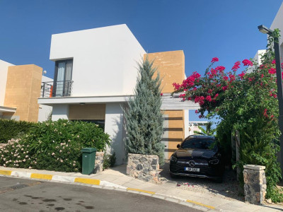 GİRNE/KARAOĞLANOĞLU – HAVUZLU SİTEDE KİRALIK 2+1 DAİRE-19