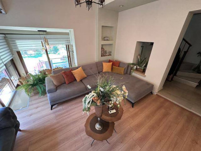 GİRNE/KARAOĞLANOĞLU'NDA KİRALIK 3+2 EŞYALI DAİRE