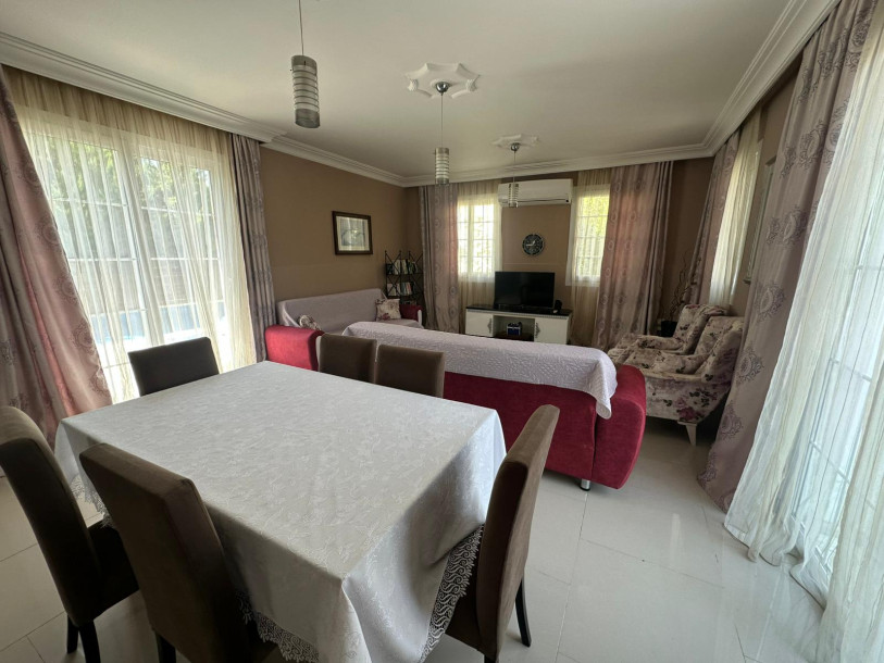 GİRNE/KARAOĞLANOĞLU'NDA KİRALIK 4+1 EŞYALI VİLLA-3