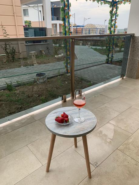 GİRNE /KARŞIYAKA'DA GÜNLÜK KİRALIK 3+1 DAİRE-5