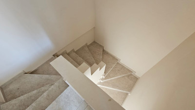 GİRNE KARŞIYAKA'DA SATILIK SIFIR 2+1 VİLLA-16