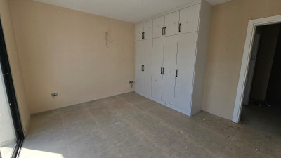 GİRNE KARŞIYAKA'DA SATILIK SIFIR 2+1 VİLLA-12