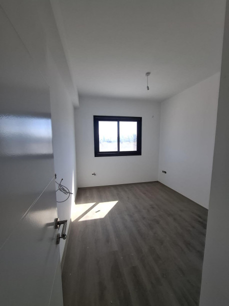 LEFKOŞA/KÜÇÜK KAYMAKLI' DA SATILIK DAİRELER-4