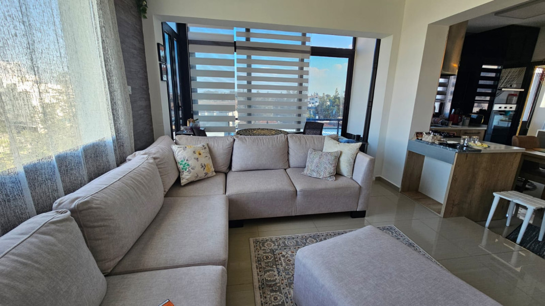 LEFKOŞA/KÜÇÜK KAYMAKLI'DA SATILIK 2+1 FUL EŞYALI DAİRE-2