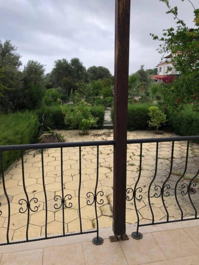 GİRNE/LAPTA BESTMAR MARKET BÖLGESİ KİRALIK 2+1 BAHÇELİ DAİRE