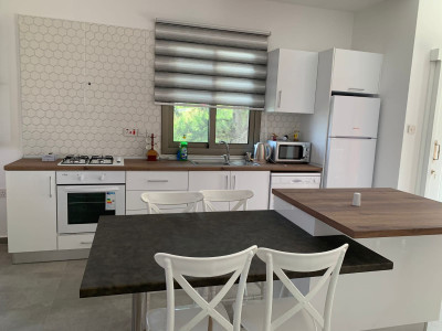 GİRNE LAPTA 4+2 GÜNLÜK KİRALIK HAVUZLU VİLLA-4