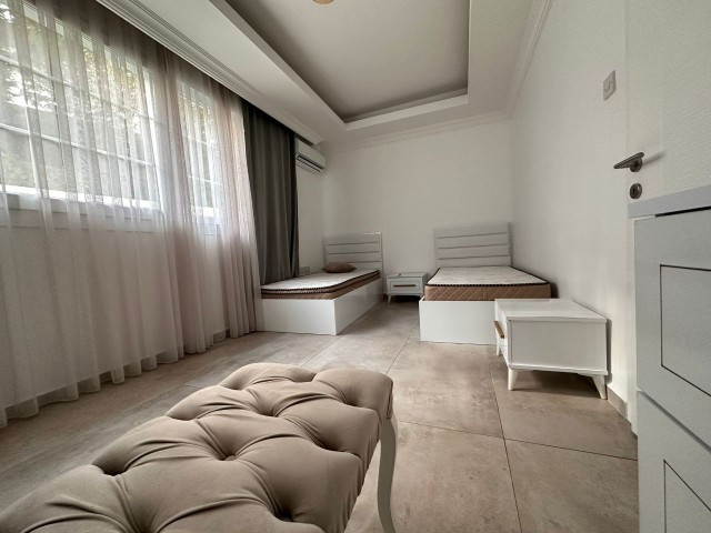 GİRNE / ALSANCAK’TA SATILIK 3+1 LÜKS İKİZ DUBLEKS VİLLA-7