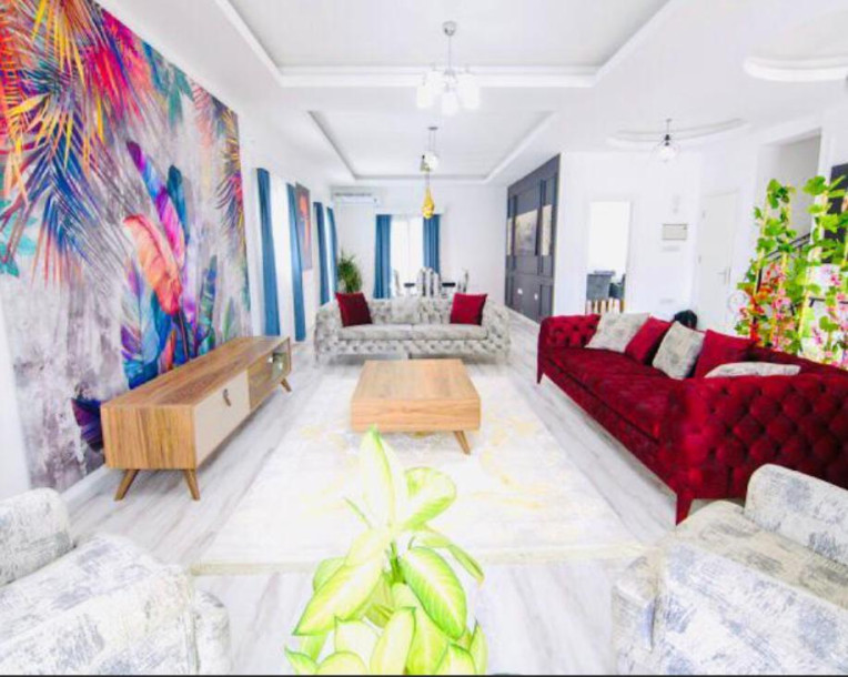 GİRNE / EDREMİT SATILIK 5+1 LÜKS VİLLA-3