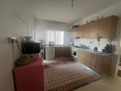 GİRNE / OSCAR HOTEL BÖLGESİ SATILIK 2+1 DAİRE-4
