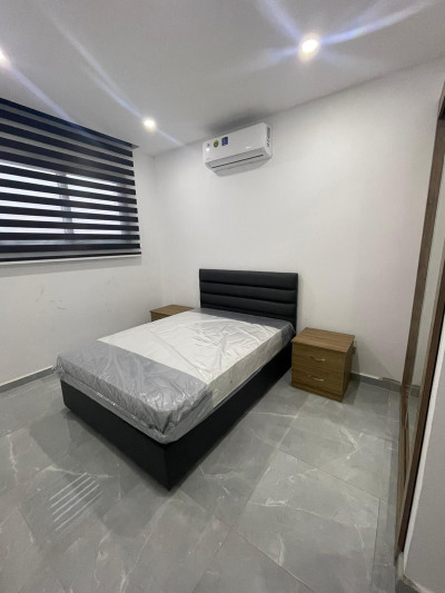 GİRNE / OZANKÖY’DE HAVUZLU RESIDENCE’TA KİRALIK 1+1 DAİRE