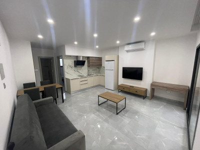 GİRNE / OZANKÖY’DE HAVUZLU RESIDENCE’TA KİRALIK 1+1 DAİRE