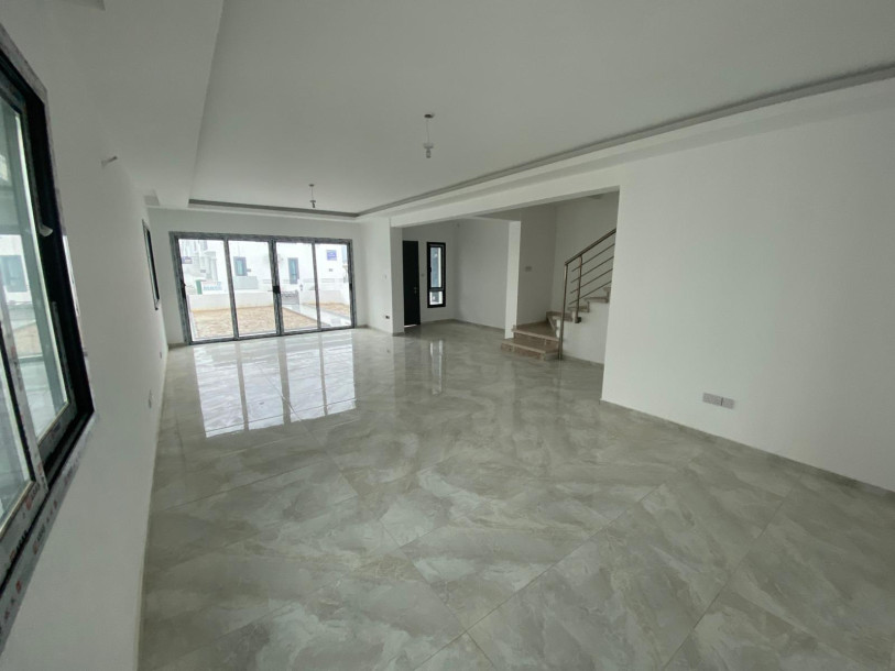 TÜRK KOÇANLI – LEFKOŞA/ YENİKENT’TE SATILIK SIFIR 4+1 VİLLA-2