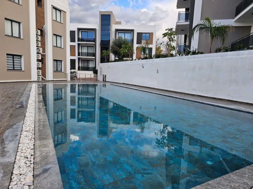 GİRNE / LAPTA’DA SATILIK 2+1 DAİRE-8