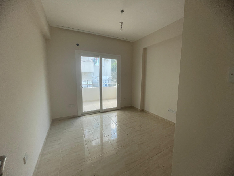 GİRNE/LAPTA'DA 3+1 SATILIK DAİRE-9