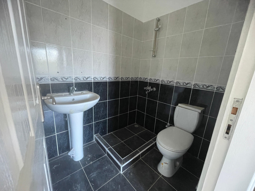 GİRNE/LAPTA'DA 3+1 SATILIK DAİRE-13