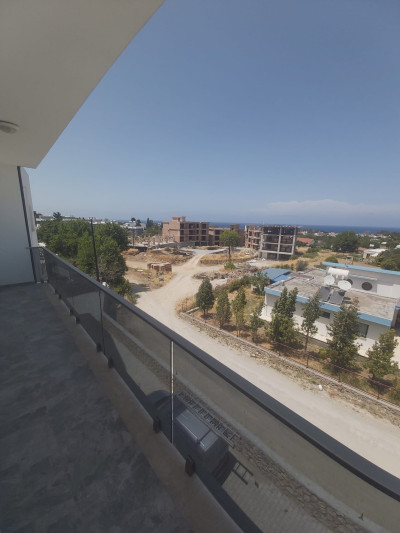 GİRNE /LAPTA'DA SATILIK 2+1 SIFIR DAİRELER