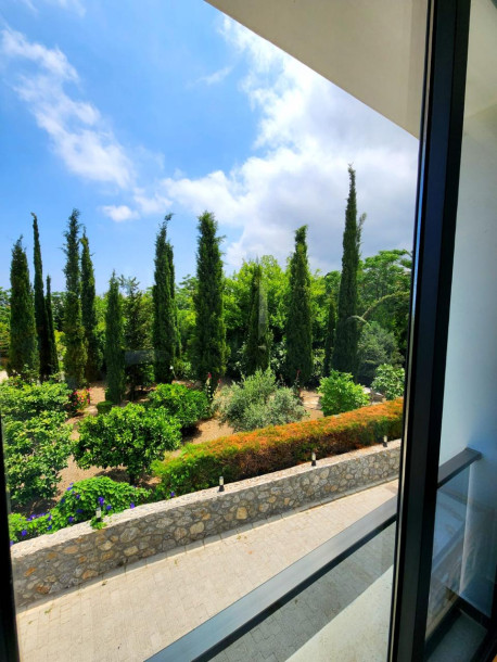 GİRNE/LAPTA'DA SATILIK HAVUZLU SİTEDE 2+1 DAİRE-25