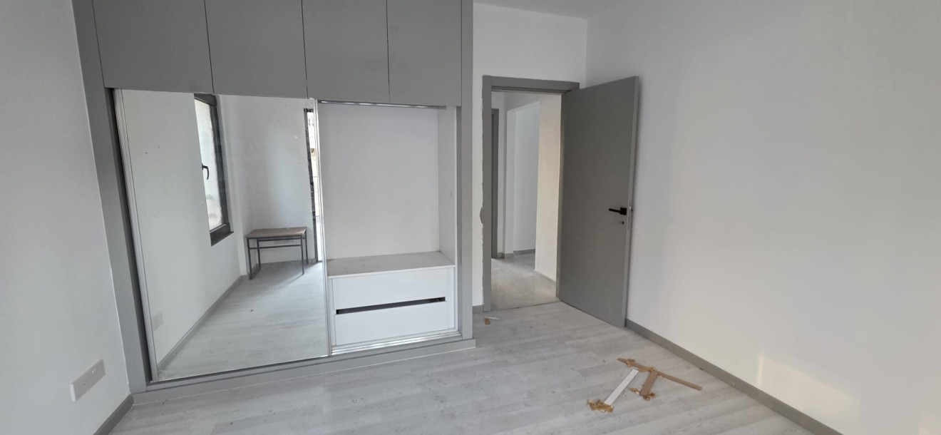 GİRNE LAVAŞ BÖLGESİNDE KİRALIK LÜKS 2+1 DAİRE-15