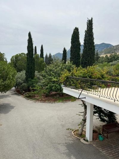 GİRNE EZİÇ PREMİER BÖLGESİNDE KİRALIK 6+1 EŞYALI VİLLA-9