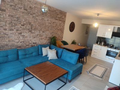GİRNE MERKEZDE SATILIK 2+1 EŞYALI DAİRE