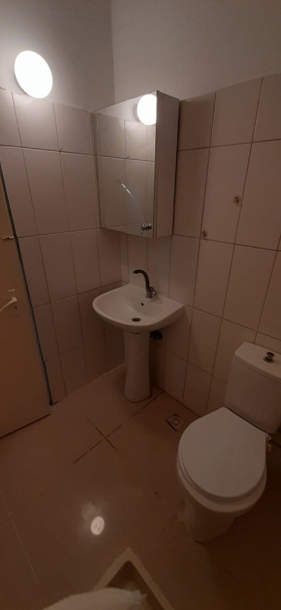 MAĞUSA – DAÜ ÇEMBERİ KİRALIK 1+1 DAİRE | DAÜ'YE 300 METRE-6