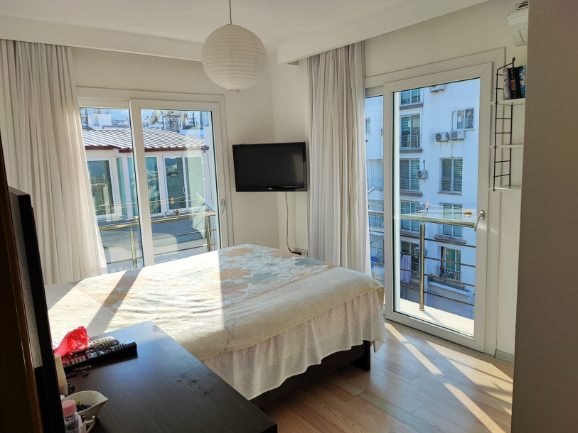 GİRNE MERKEZDE SATILIK 3+1 FUL EŞYALI DAİRE-9
