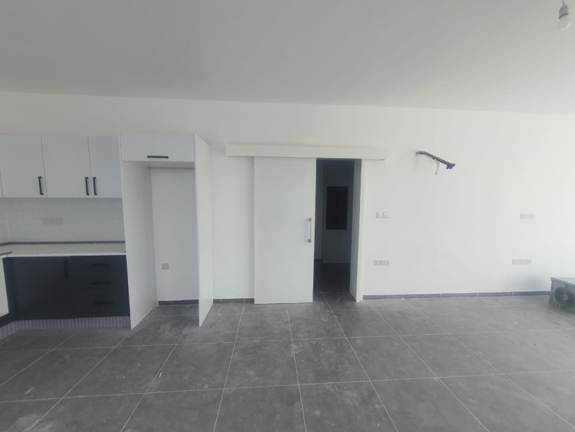 LEFKOŞA /MİNARELİKÖYDE SATILIK 3+1 VİLLA-8