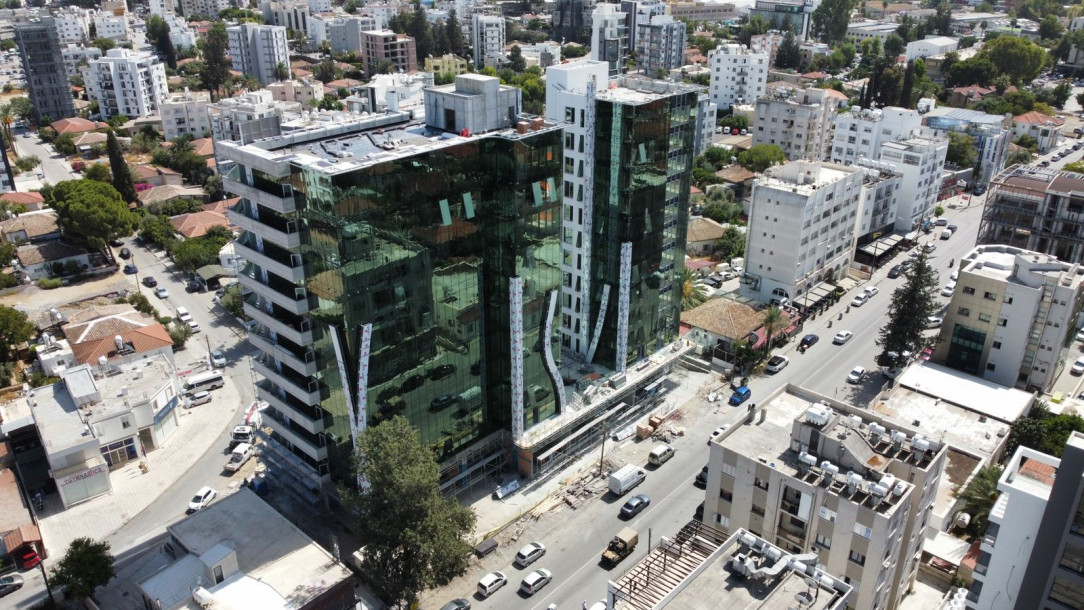 LEFKOŞA/YENİŞEHİR BİG CHEFS RESTAURANT BÖLGESİ KİRALIK TİCARİ İZİNLİ OFİS-1