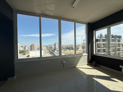 LEFKOŞA/YENİKENT MERKEZDE KİRALIK OFİS