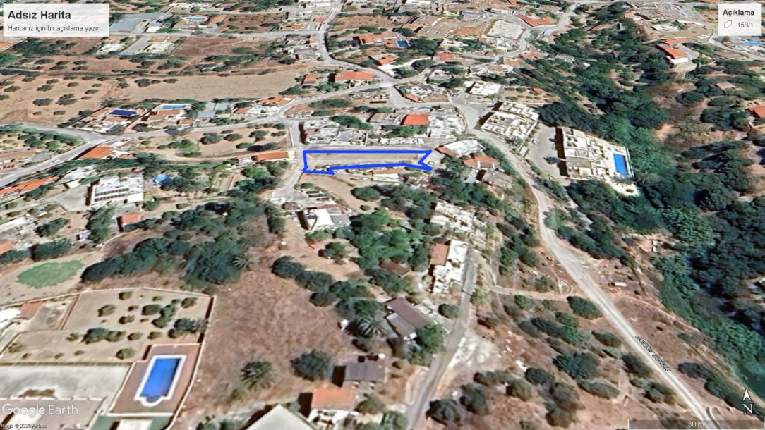 GİRNE/OZANKÖY'DE PROJESİ ONAYLANMIŞ SATILIK ARSA-3