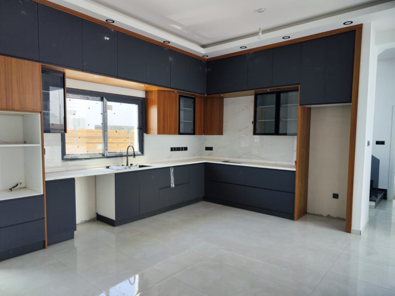 GİRNE OZANKÖY ERDENER MARKET BÖLGESİ SATILIK 4+1 LÜKS VİLLA-4