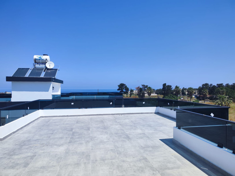 GİRNE OZANKÖY ERDENER MARKET BÖLGESİ SATILIK 4+1 LÜKS VİLLA-37