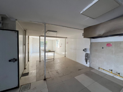 GİRNE OZANKÖY – SATILIK İŞ YERİ + 3+1 DAİRE İŞLEK KONUMDA SATILIK YATIRIMLIK MÜLK-15