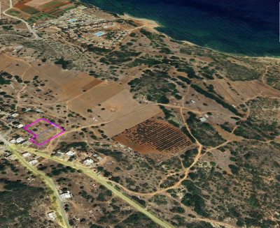 GİRNE/SADRAZAMKÖY'DE DENİZE YAKIN SATILIK ARSA