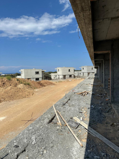 GAZİMAĞUSA/TATLISU BÖLGESİNDE TAKSİTLİ 1+1 SATILIK DAİRELER-12