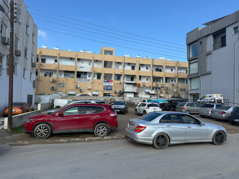 LEFKOŞA/TAŞINKÖY'DE SATILIK 90 M2 İŞYERİ-12